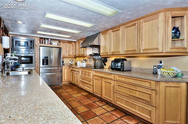 16 Northgate Road Colorado Springs, CO 80906 - Photo 17 of 36