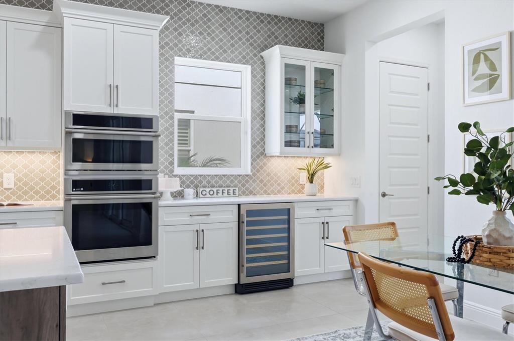 844 Blue Shell Loop Sarasota, FL 34240 - Photo 11 of 76 Gallery Image 11