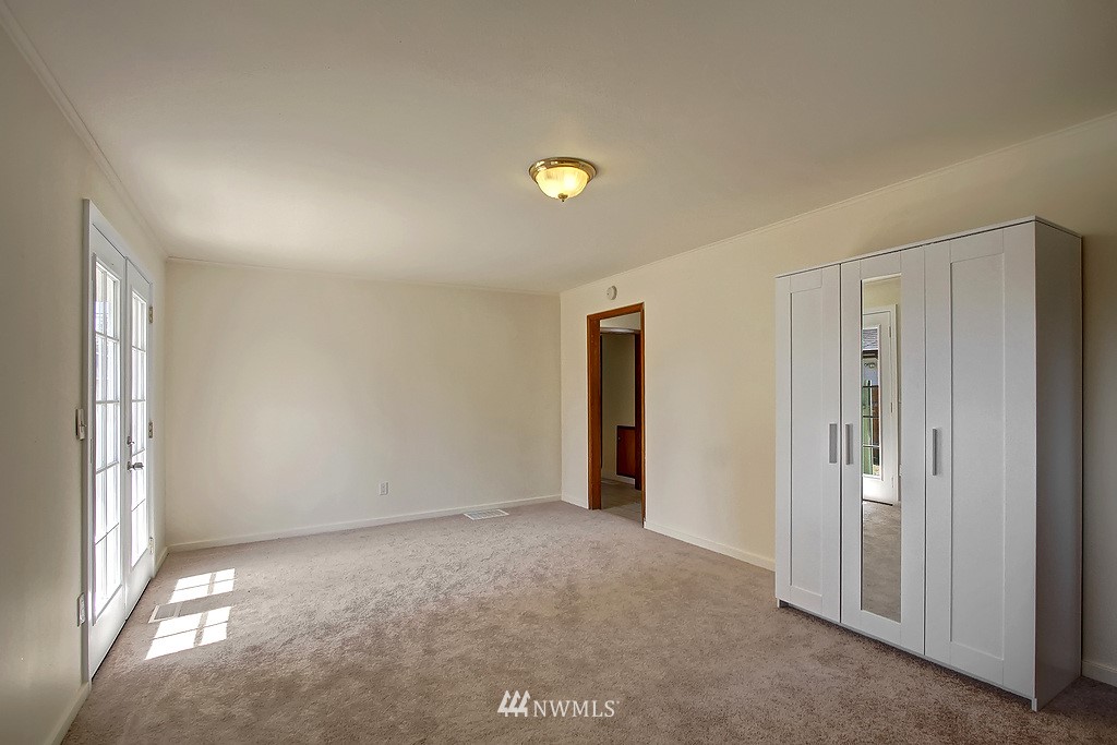 6909 Morgan Road Everett, WA 98203 - Photo 9 of 18