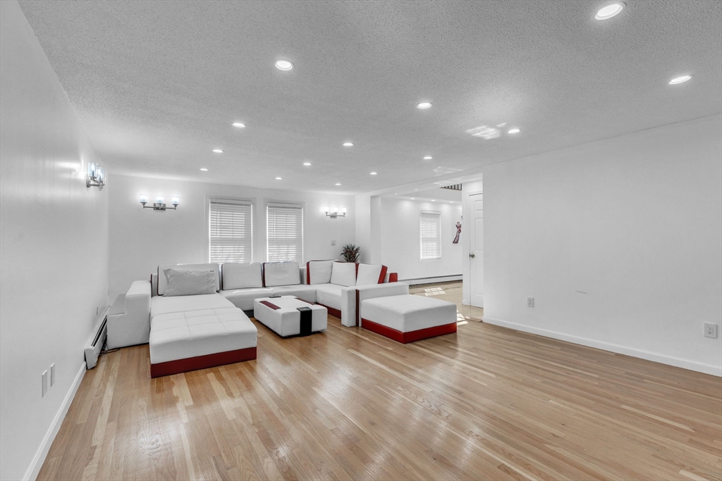 750 Wilbraham Road Springfield, MA 01109 - Photo 10 of 40 Gallery Image 10