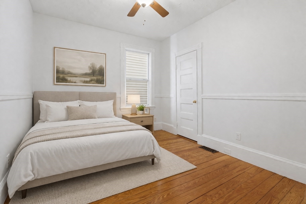 151 L Street, Unit 1 Boston, MA 02127 - Photo 4 of 19