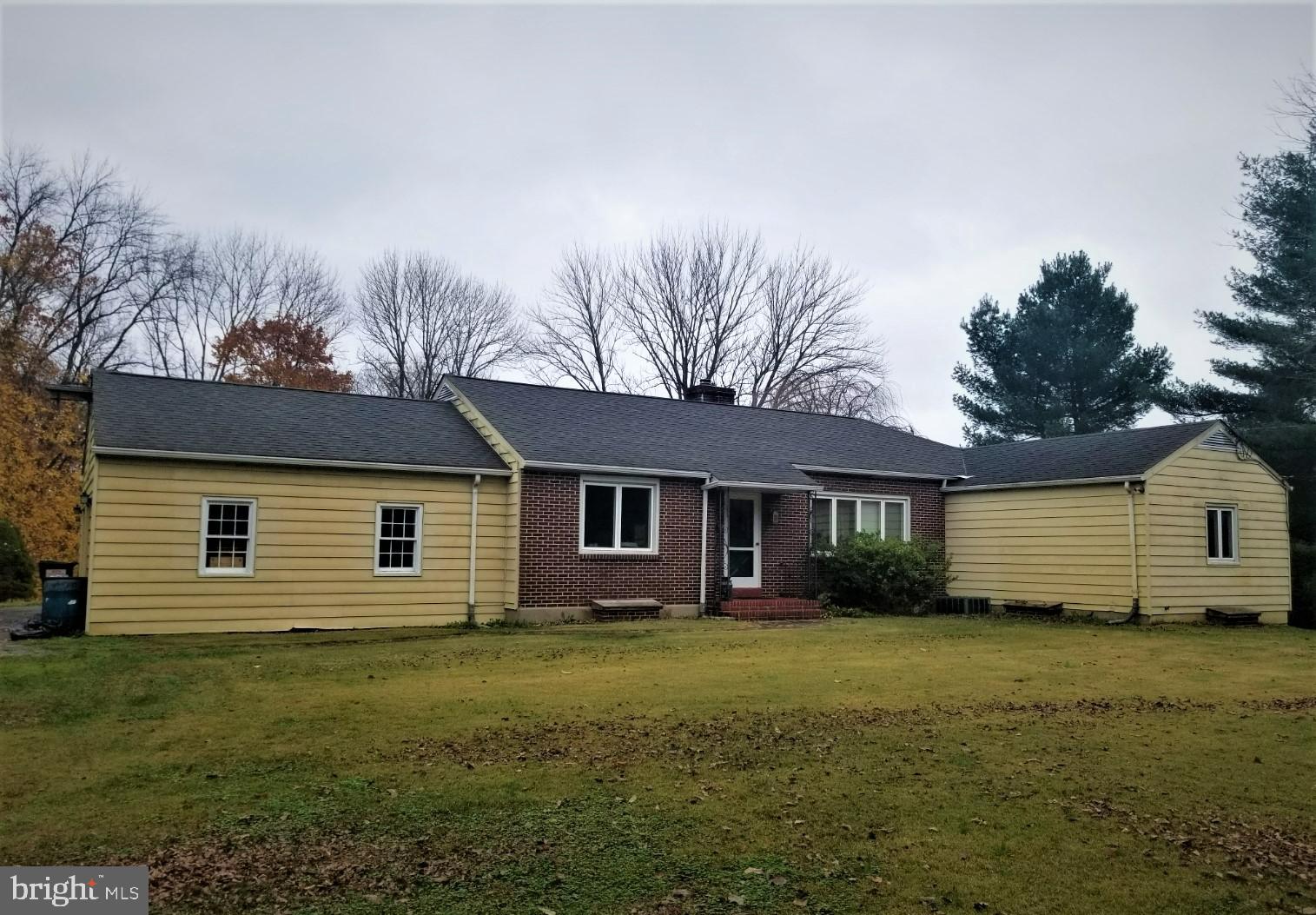 251 Howarth Road Media, PA 19063 - Photo 1 of 28 front facade view from drive looking SE
