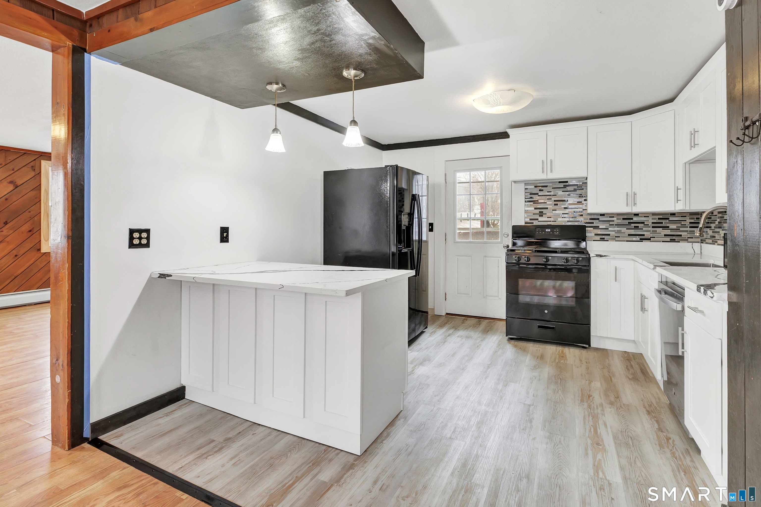 119 Prospect Street Naugatuck, CT 06770 - Photo 5 of 34