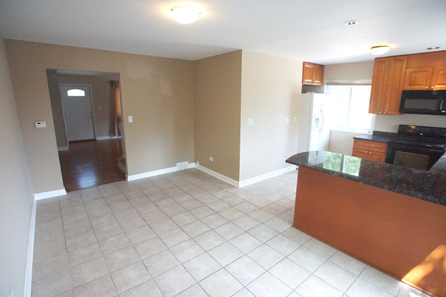 2022 Maple Avenue Northbrook, IL 60062 - Photo 12 of 15