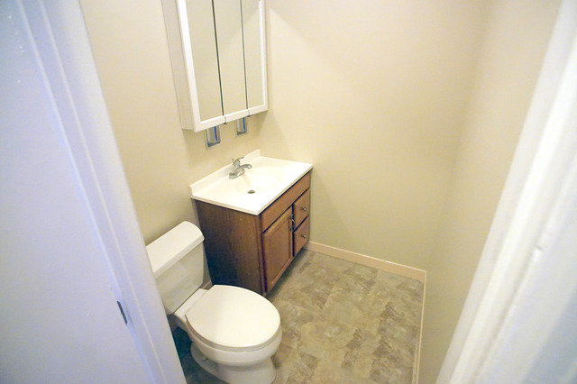 2022 Maple Avenue Northbrook, IL 60062 - Photo 4 of 15