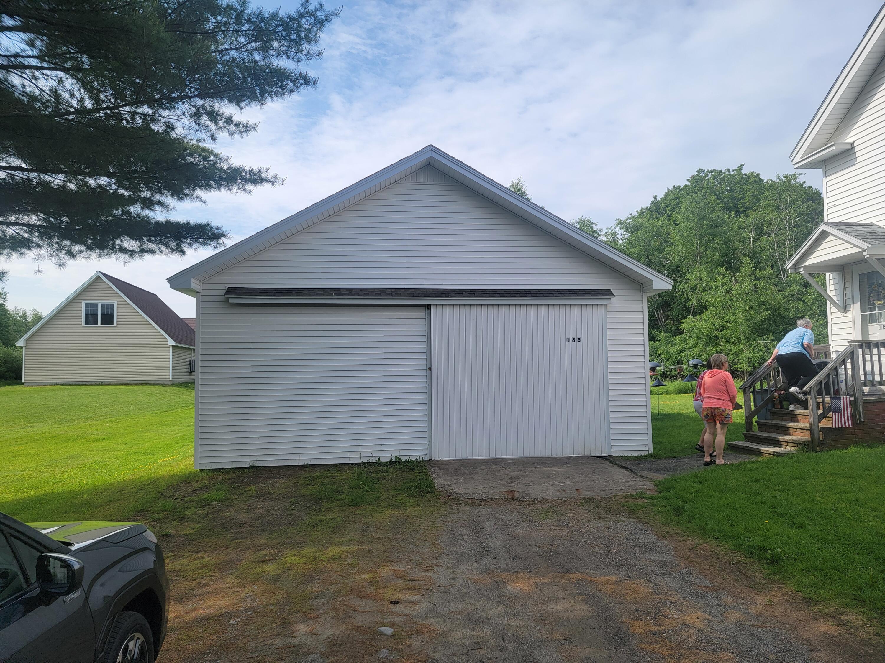 185 Elm Street Brewer, ME 04412 - Photo 2 of 26