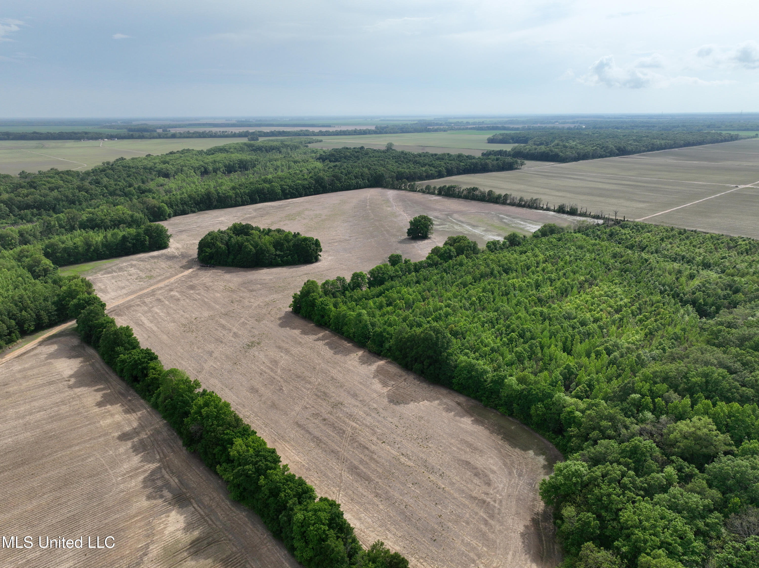 1 Hampton Lake Road Glendora, MS 38928 - Photo 7 of 7 DJI_0060