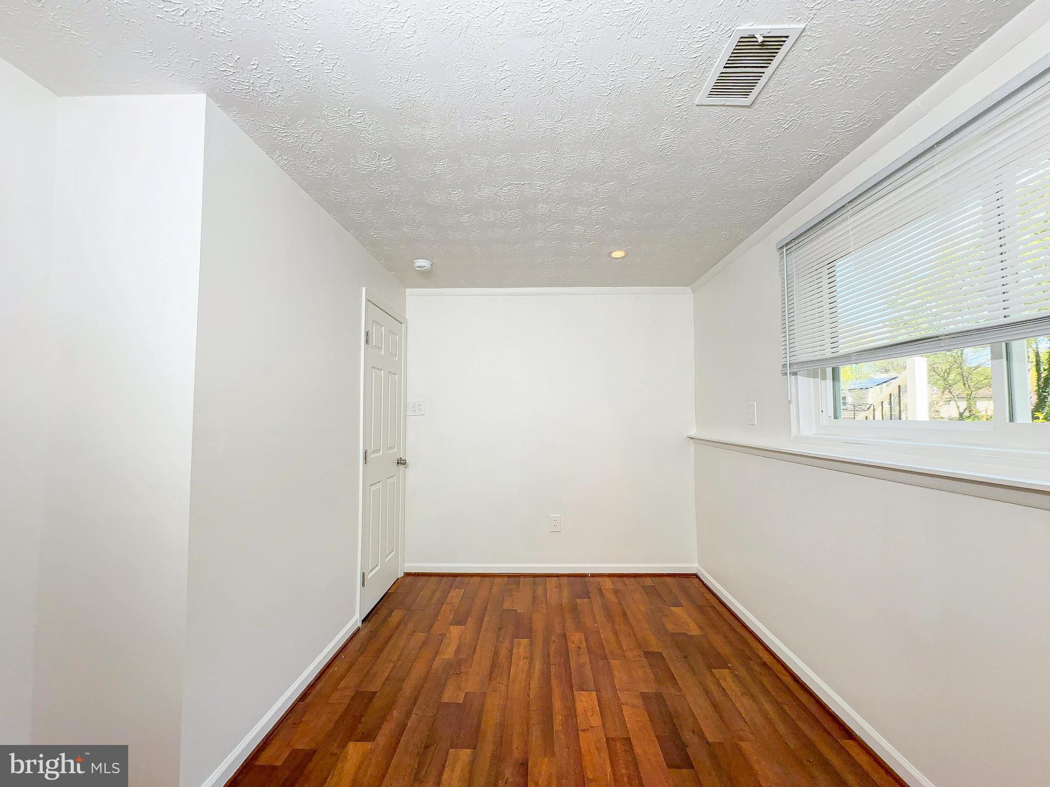 13000 Old Chapel Road Bowie, MD 20720 - Photo 25 of 34