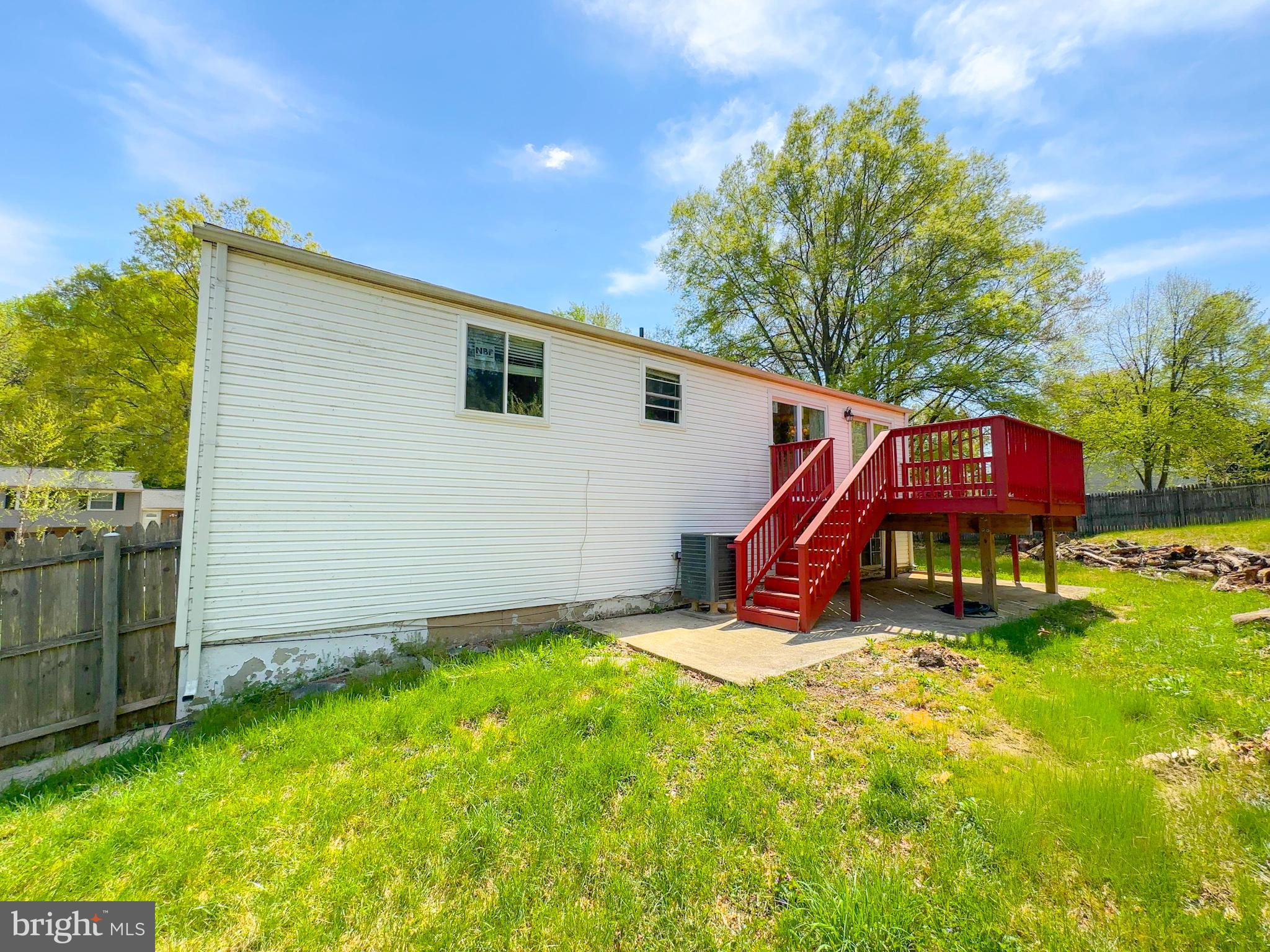 13000 Old Chapel Road Bowie, MD 20720 - Photo 4 of 34