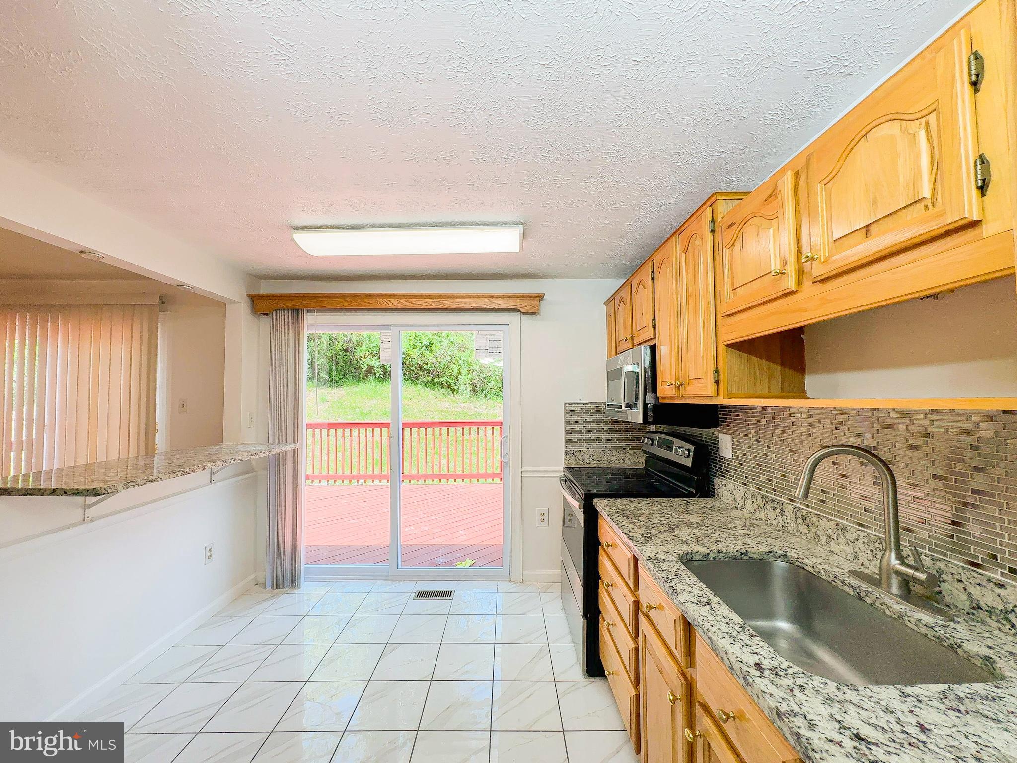 13000 Old Chapel Road Bowie, MD 20720 - Photo 5 of 34