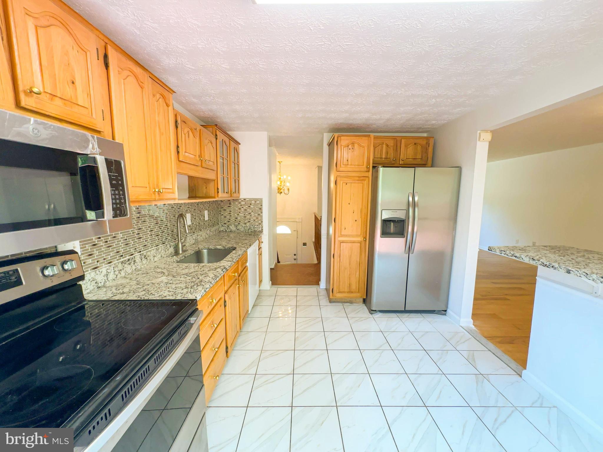 13000 Old Chapel Road Bowie, MD 20720 - Photo 7 of 34