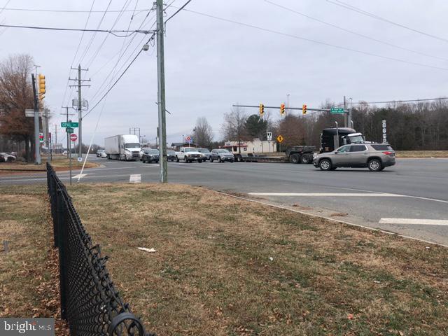 7198 Opal Road Warrenton, VA 20186 - Photo 2 of 26