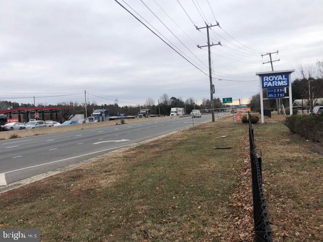 7198 Opal Road Warrenton, VA 20186 - Photo 3 of 26