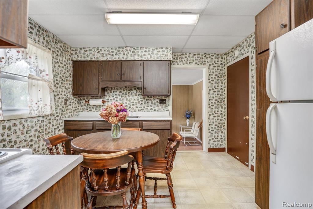 2658 Hawkins Road Jackson, MI 49201 - Photo 14 of 32