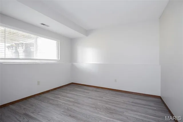 $1,895 | 14375 Jamestown Bay Drive, Florissant, MO 63034