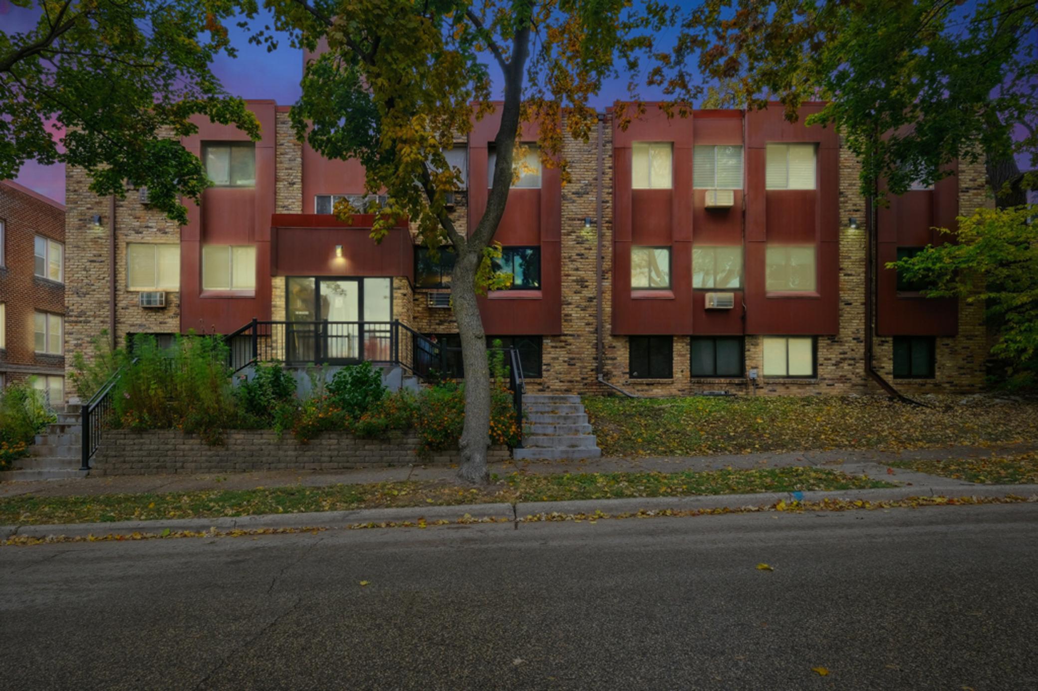 520 Ridgewood Avenue, Unit 107 Minneapolis, MN 55403 - Photo 18 of 18