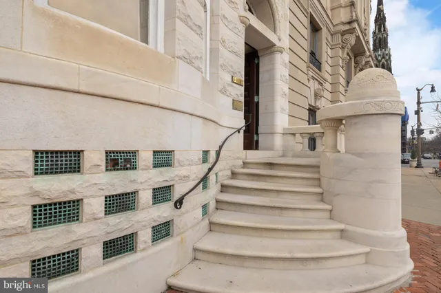 $250,000 | 6 West Mt Vernon Place, Unit B1, Baltimore, MD 21201