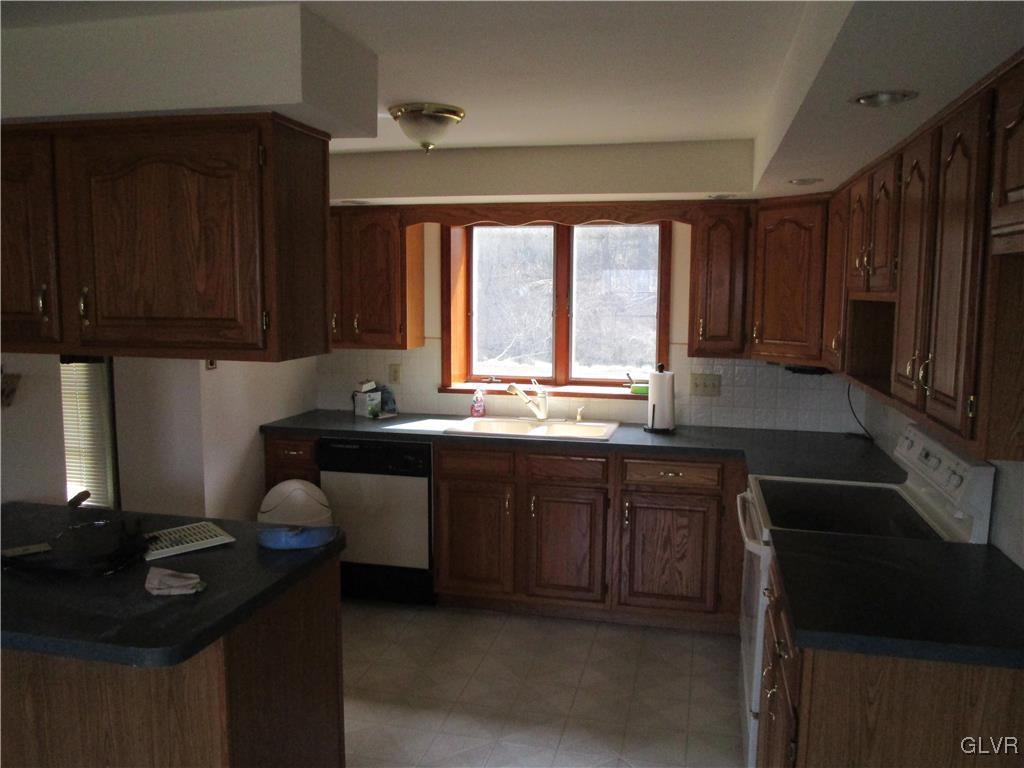 3923 Gehman Road Lower Macungie Township, PA 18062 - Photo 10 of 19 Gallery Image 10