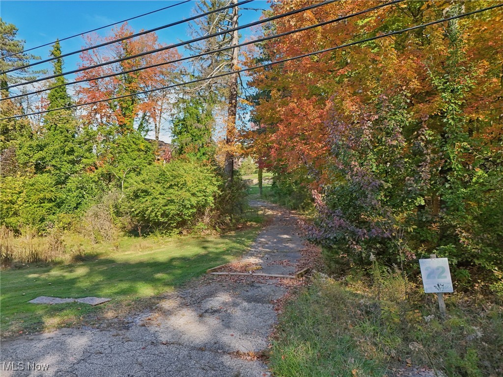 30705 Cannon Road Solon, OH 44139 - Photo 4 of 13