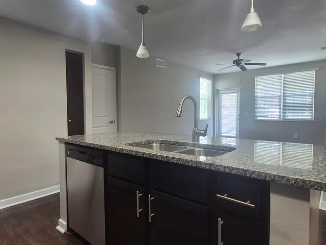 $2,200 | 3605 High Ridge Road, Unit 302, Boynton Beach, FL 33426