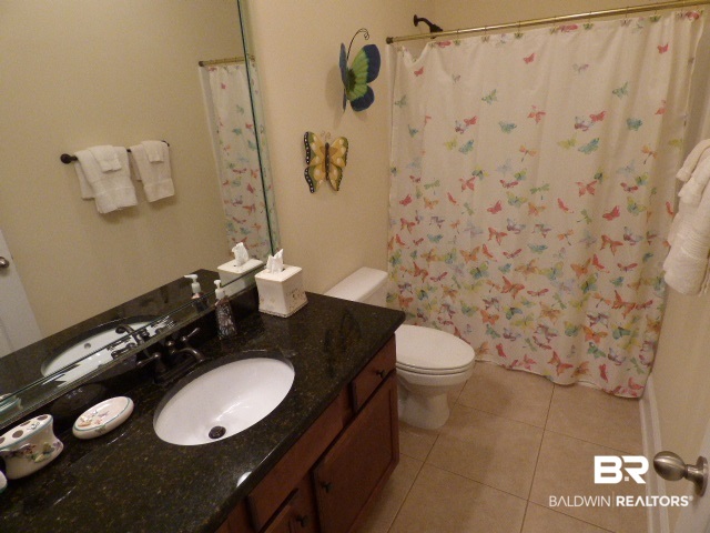 25176 Mount Vernon Court Daphne, AL 36526 - Photo 19 of 34 Guest Bath