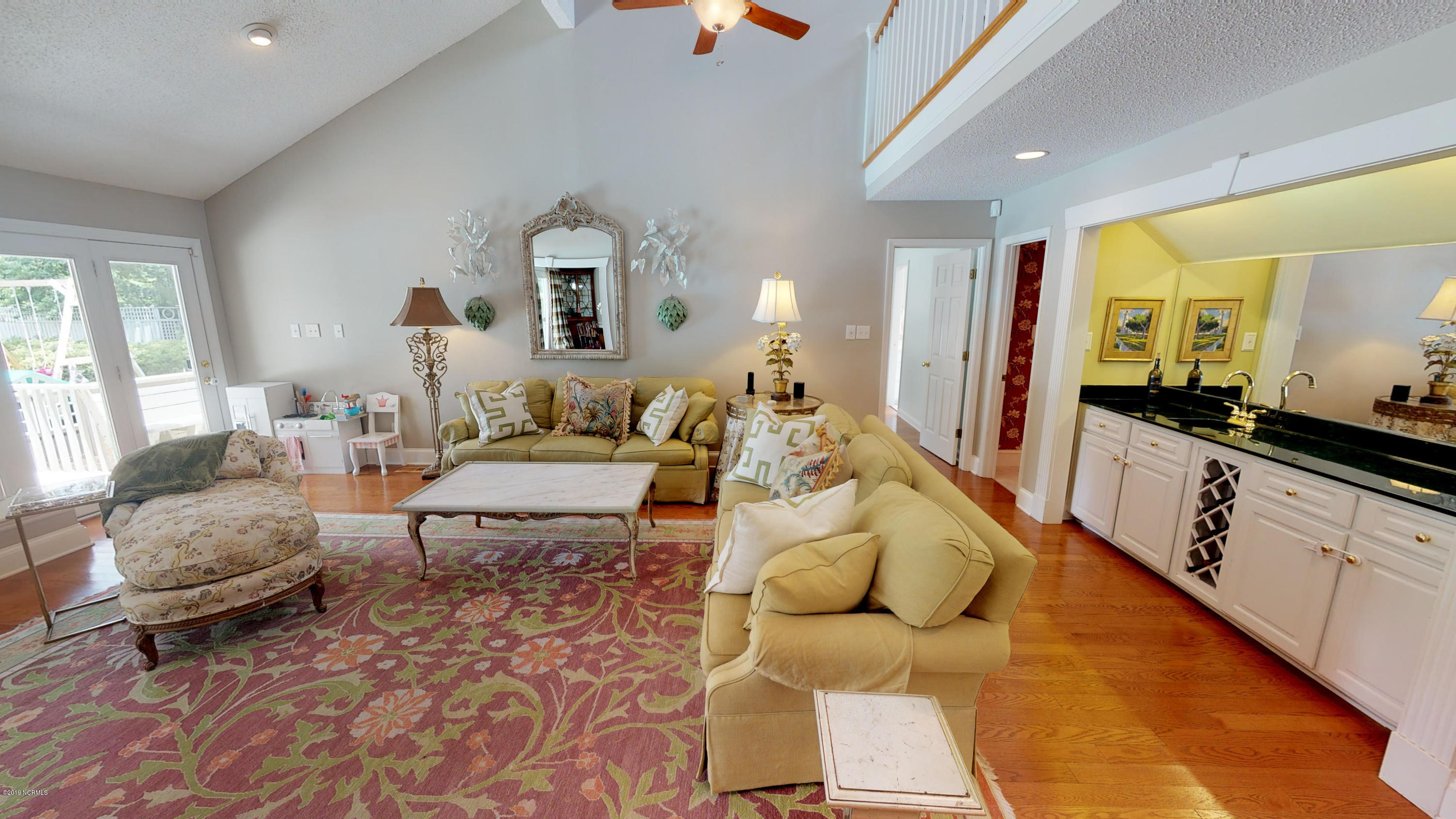 2436 Tram Road New Bern, NC 28562 - Photo 9 of 57 Family Room, wet bar, powder room