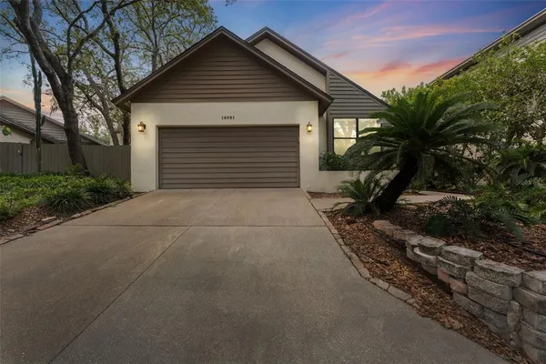 $2,350 | 13721 Lazy Oak Drive, Tampa, FL 33613