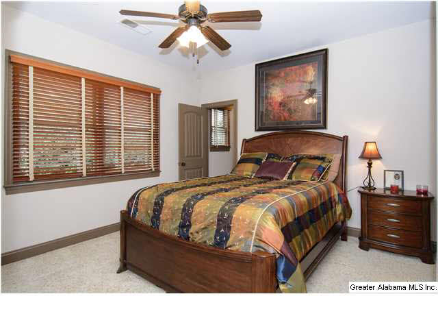 220 Normandy Lane Chelsea, AL 35043 - Photo 20 of 32