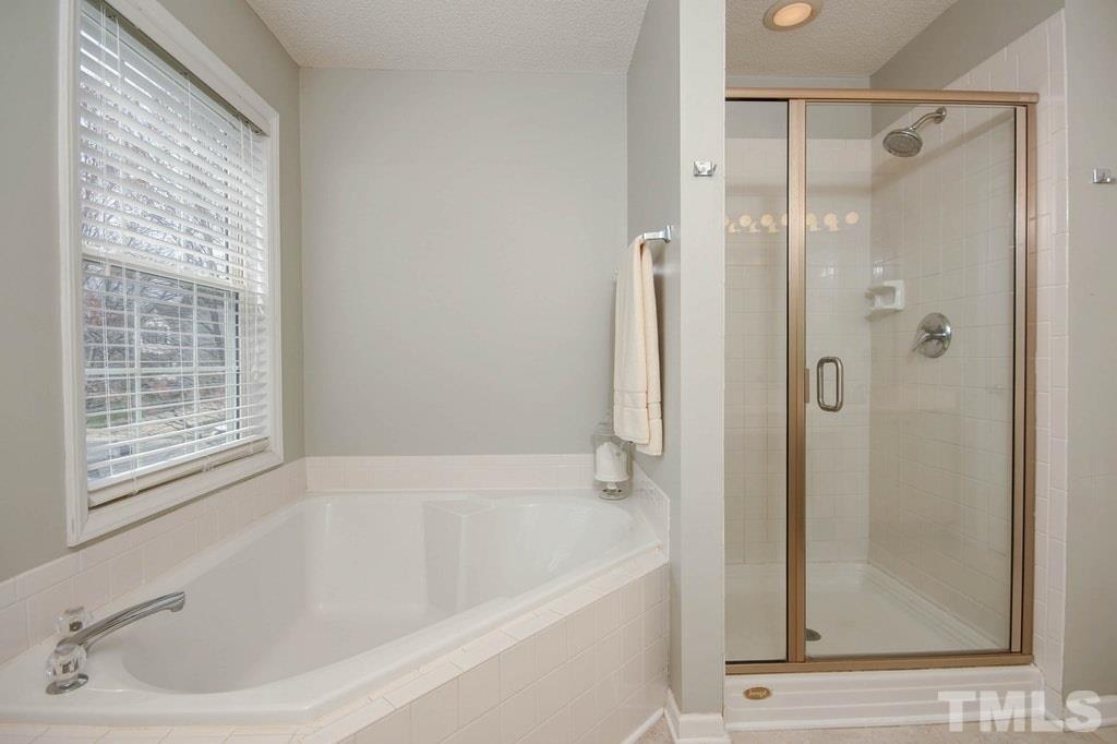 5505 Seafarer Court Raleigh, NC 27613 - Photo 14 of 25
