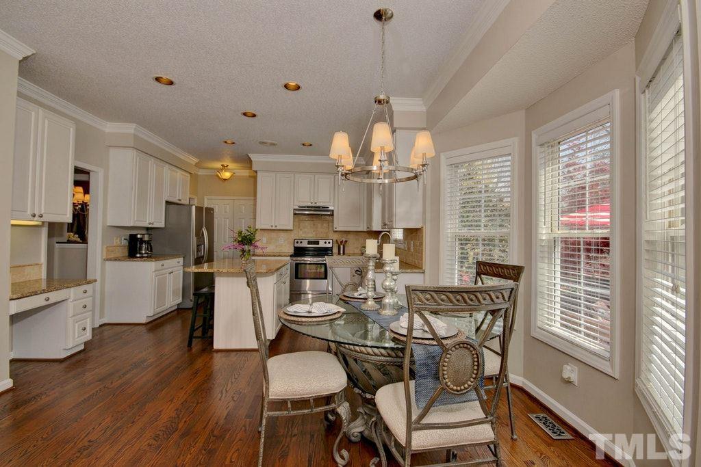 5505 Seafarer Court Raleigh, NC 27613 - Photo 7 of 25