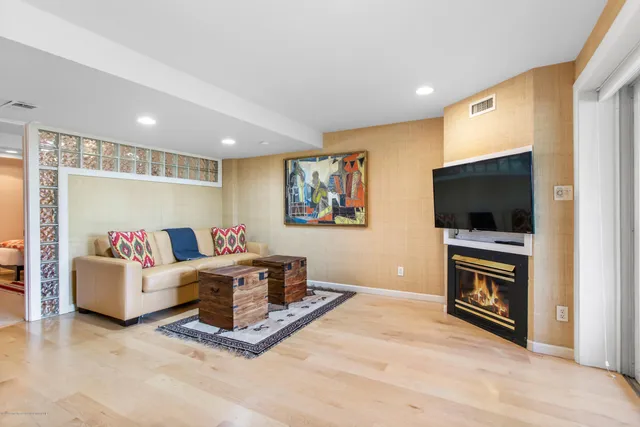 $20,000 | 100 North 8th Street, Unit 29, Aspen, CO 81611