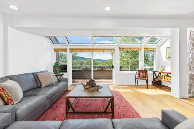 $20,000 | 100 North 8th Street, Unit 29, Aspen, CO 81611