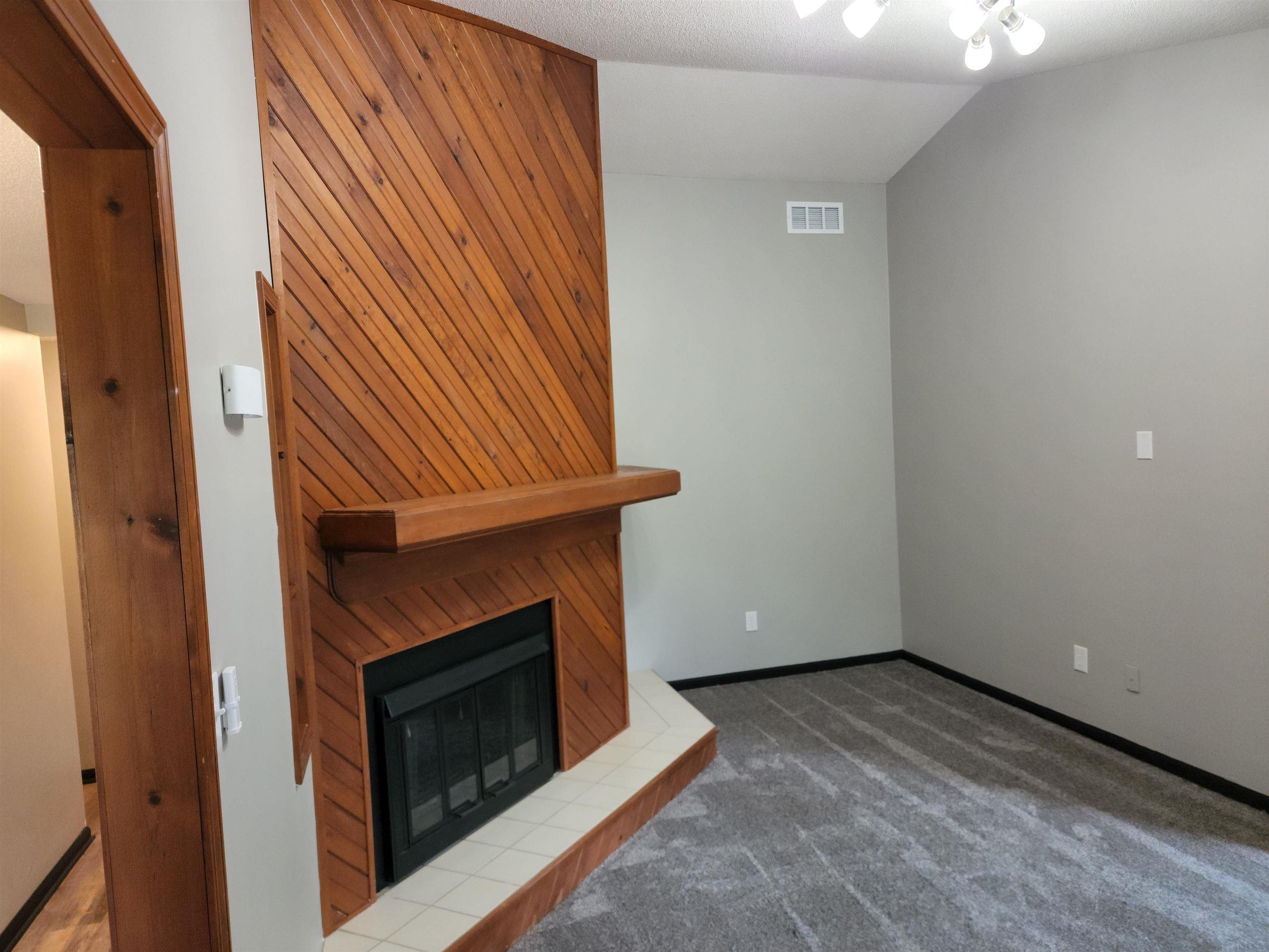 9601 Garman Road Leo, IN 46765 - Photo 25 of 36