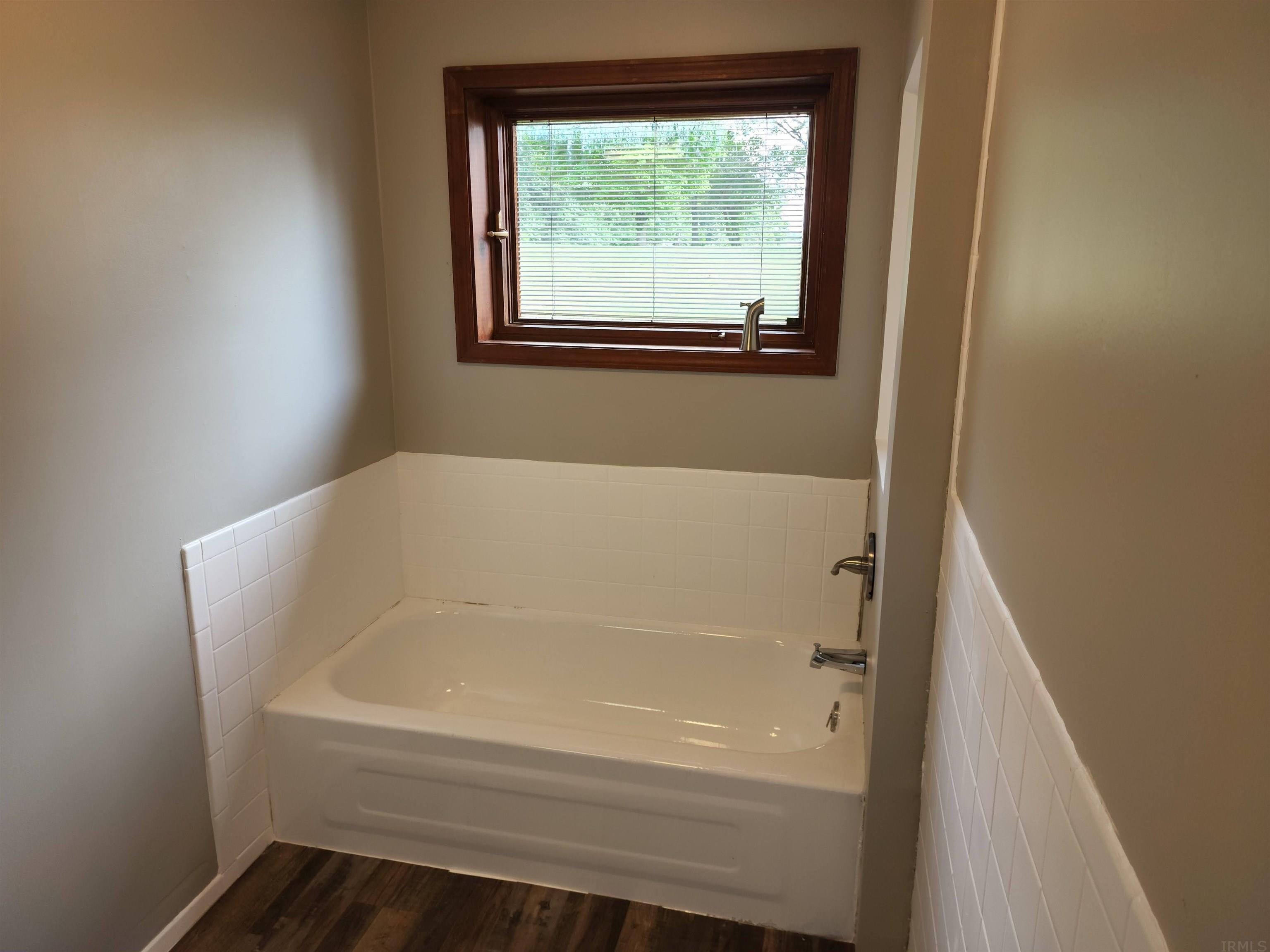 9601 Garman Road Leo, IN 46765 - Photo 33 of 36