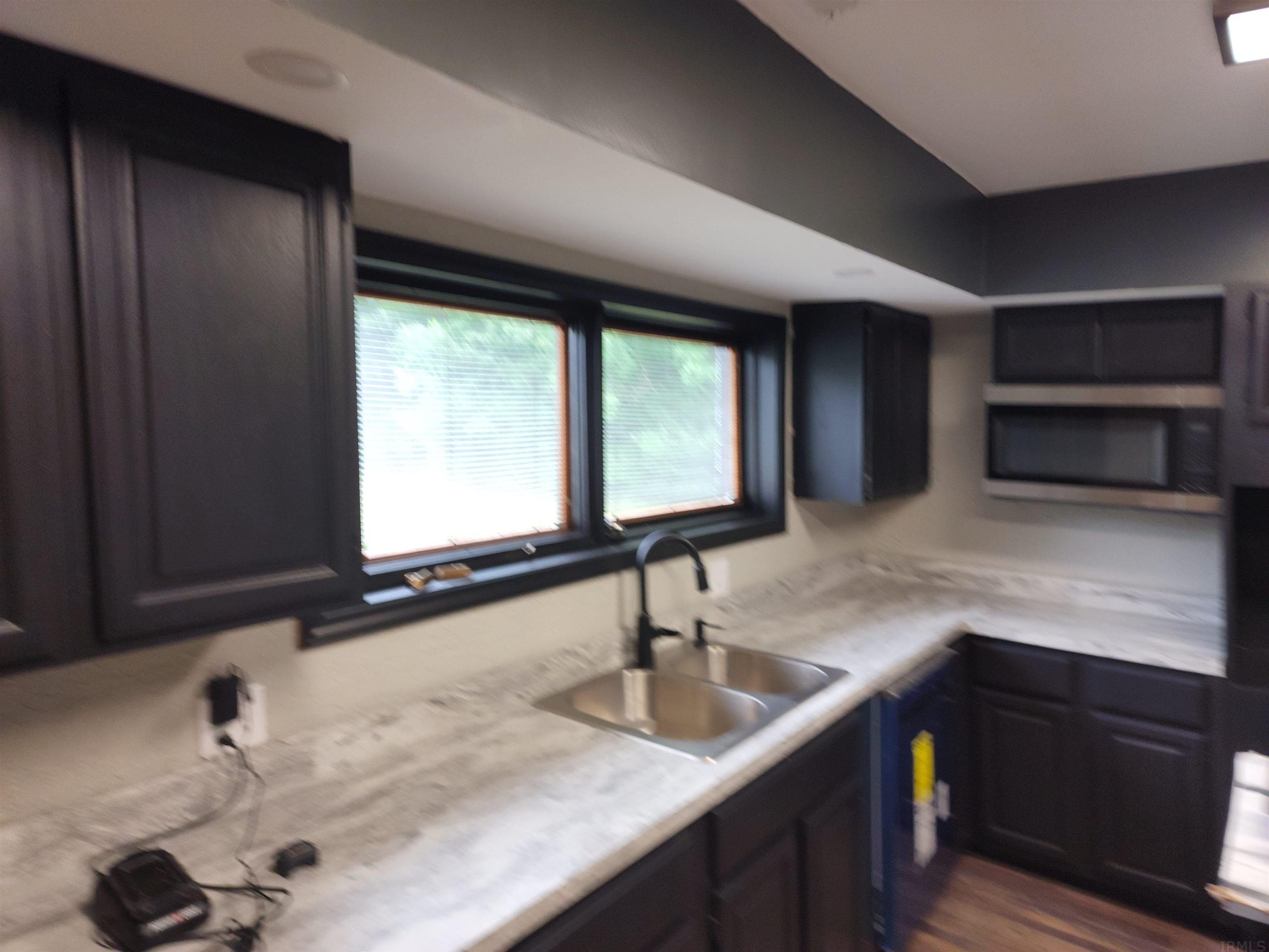 9601 Garman Road Leo, IN 46765 - Photo 8 of 36