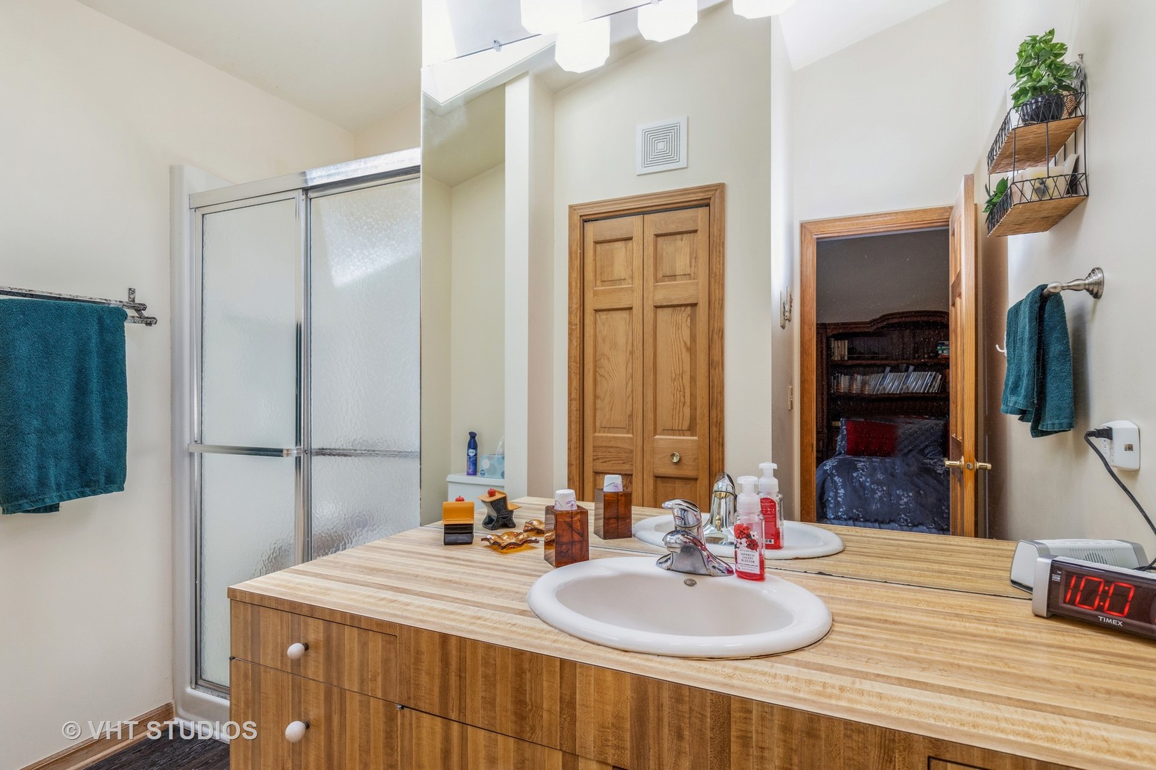 433 High Road Cary, IL 60013 - Photo 16 of 20