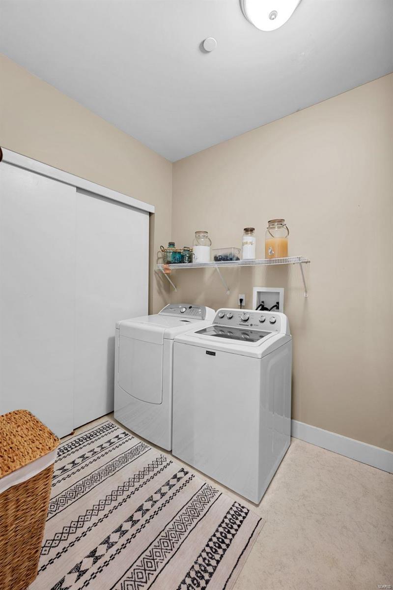 630 Emerson Road, Unit 402 St. Louis, MO 63141 - Photo 14 of 42