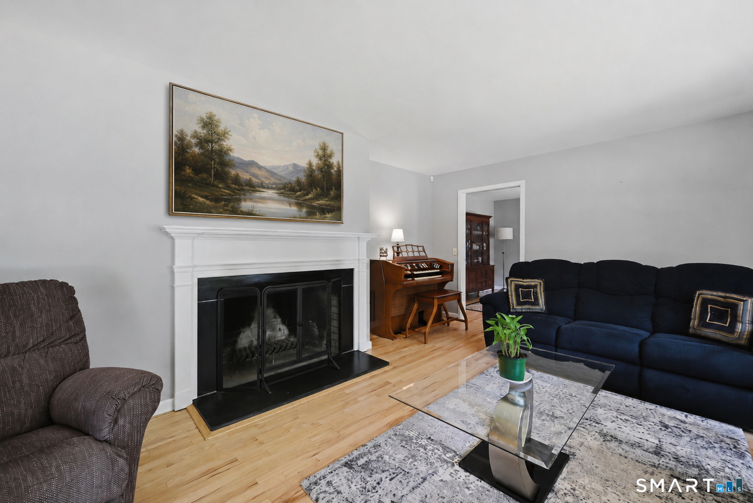 28 Wintergreen Hill Road Danbury, CT 06811 - Photo 5 of 39