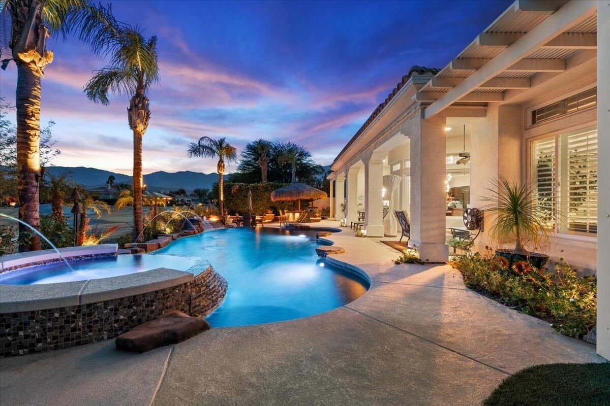 48 Vista Encantada Rancho Mirage, CA 92270 - Photo 6 of 71 14-46-48 Vista Encantada -79