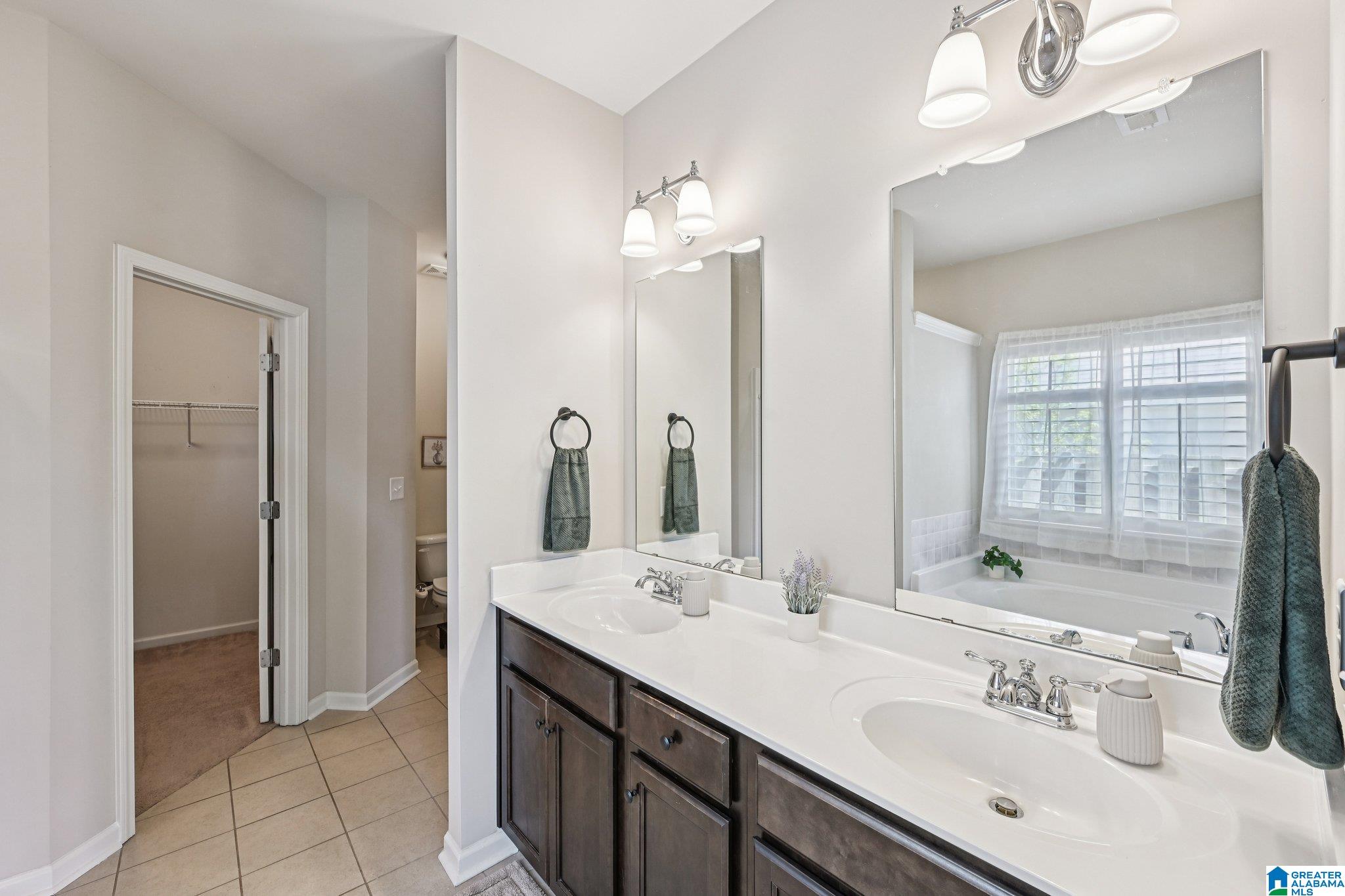 1004 Bethpage Lane Calera, AL 35040 - Photo 17 of 49