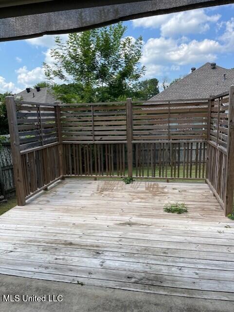 810 Windlass Cove Brandon, MS 39047 - Photo 7 of 32 Deck