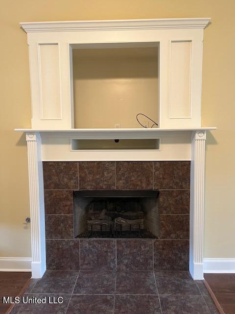 810 Windlass Cove Brandon, MS 39047 - Photo 9 of 32 Fireplace