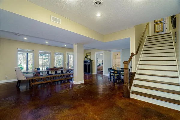 $1,125,000 | 13021 State Rte V, St. James, MO 65559