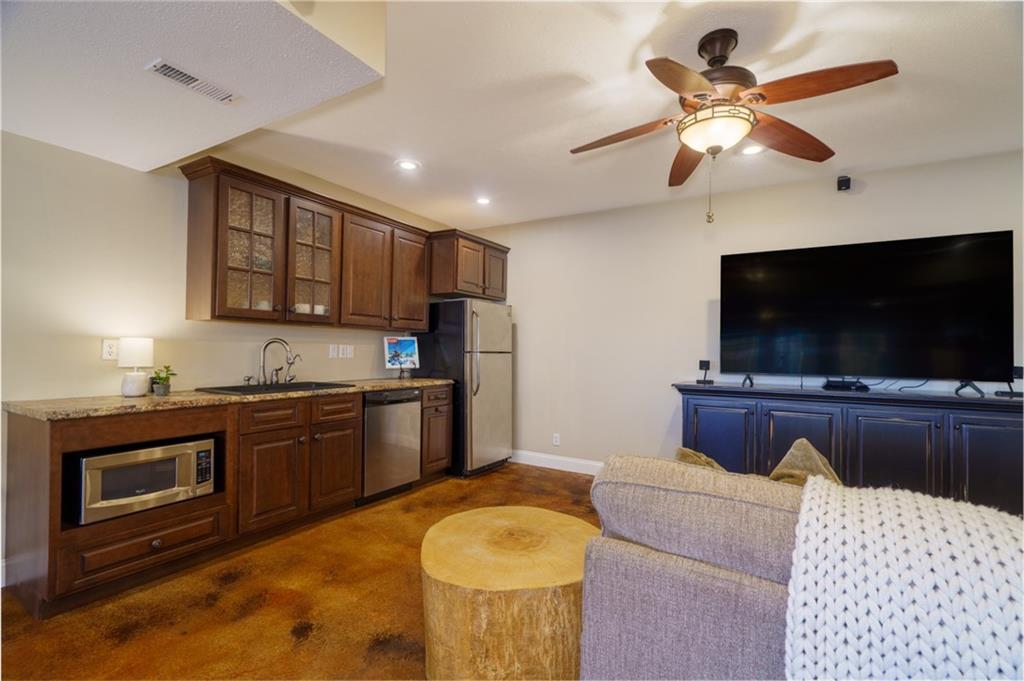 13021 State Rte V St. James, MO 65559 - Photo 33 of 40