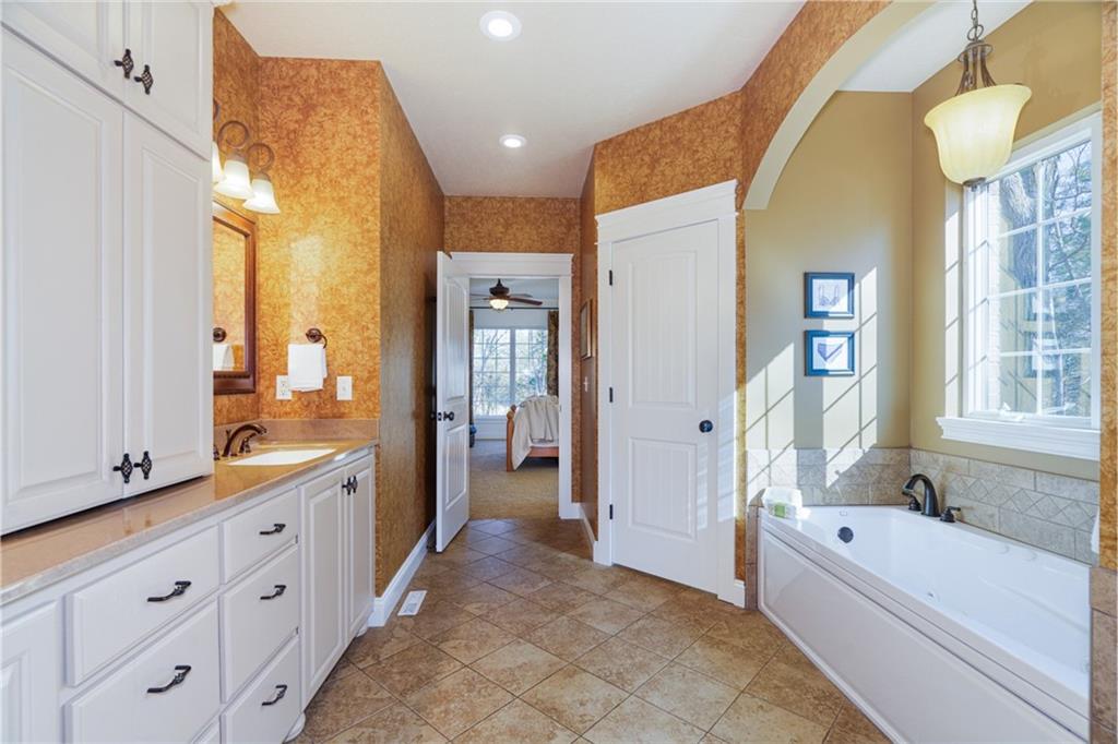 13021 State Rte V St. James, MO 65559 - Photo 10 of 40