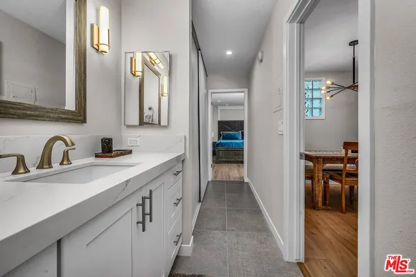 $595,000 | 11645 Montana Avenue, Unit 107, Los Angeles, CA 90049
