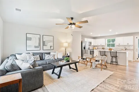 $390,000 | 7016 Ludell Lane, Charlotte, NC 28215