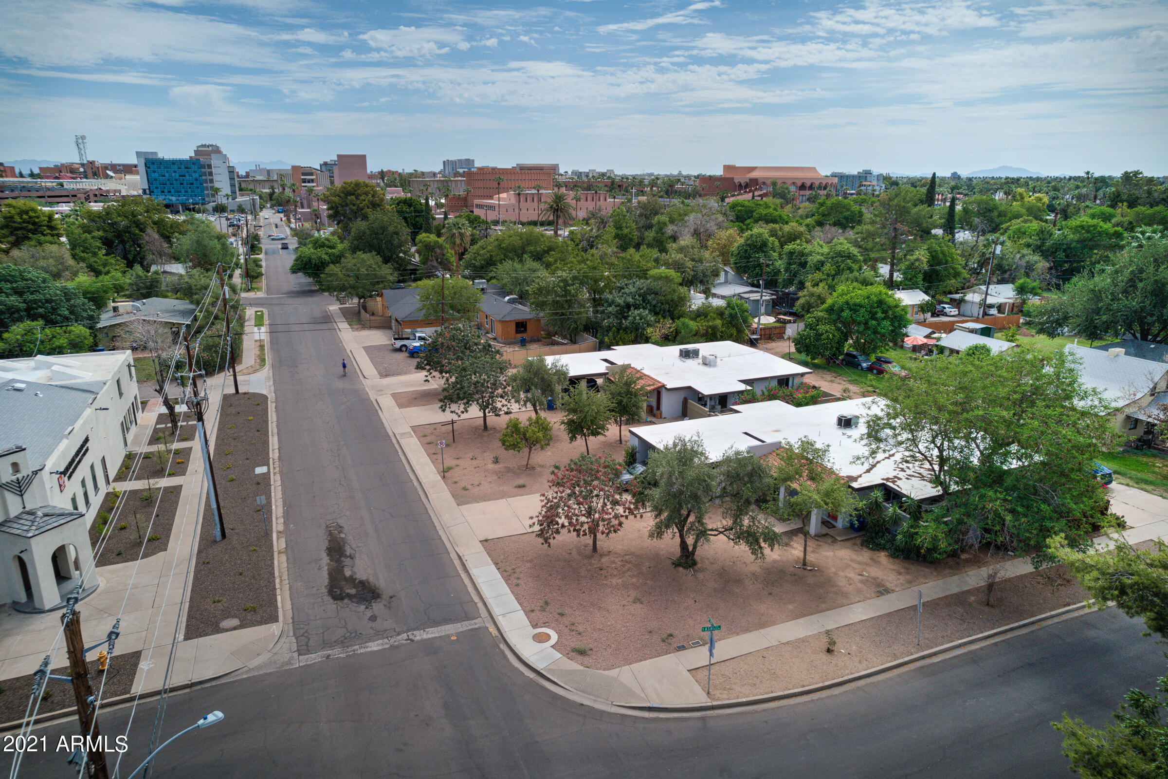 123 West 10th Street Tempe, AZ 85281 - Photo 2 of 25 115-117-121-123 W 10th Street-3