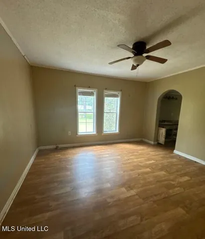 $69,900 | 515 Spring Street, Taylorsville, MS 39168