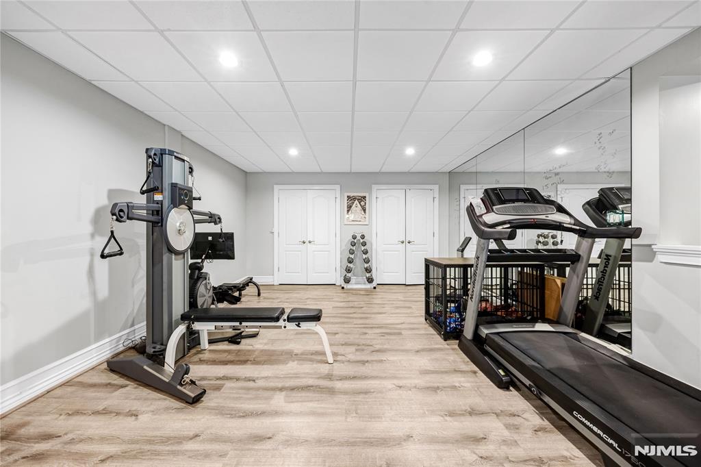 68 Eagle Rim Road Upper Saddle River, NJ 07458 - Photo 40 of 49 Gallery Image 40
